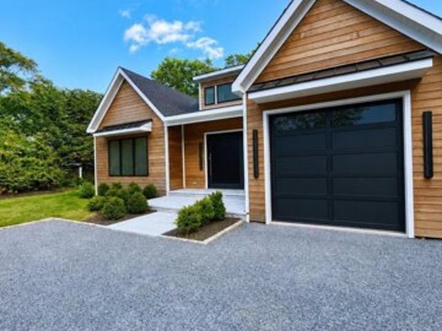 Inlet View Dr, Southampton, Home For Sale
