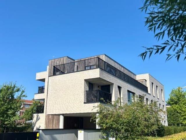 Instapklaar 2 slaapkamer appartement in Hoogstraten