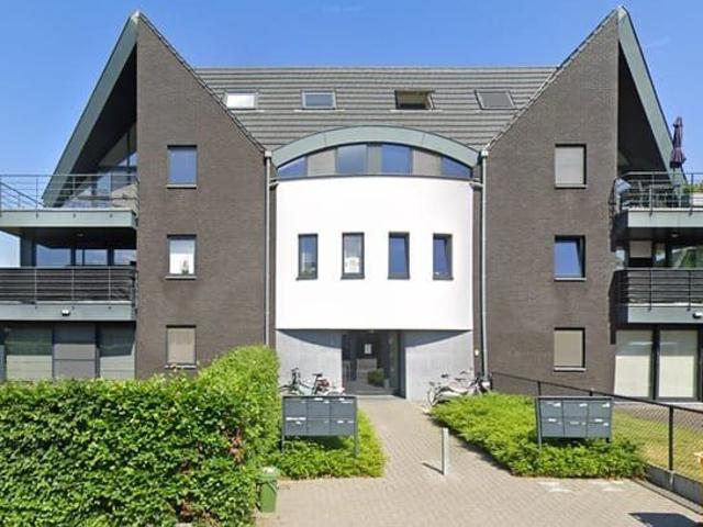 Instapklaar 2 slaapkamer appartement in Minderhout