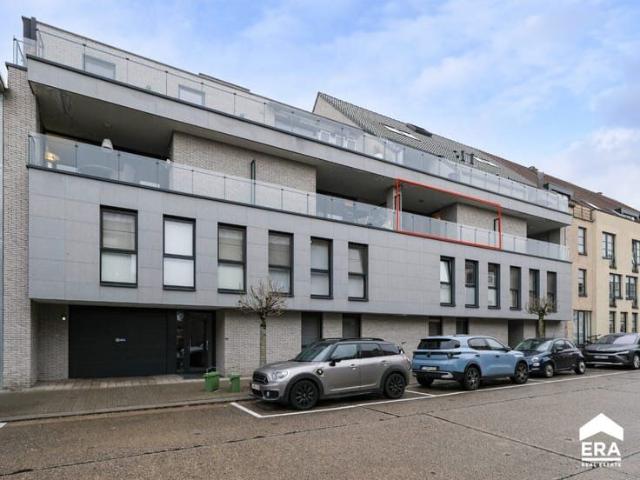 Instapklaar 2 slpk app met dubbele standplaats in Hasselt