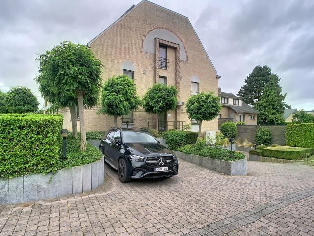 Instapklaar appartement met 1 slaapkamer en terras