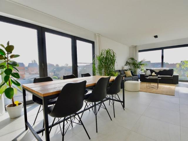 Instapklaar appartement met 2 slaapkamers