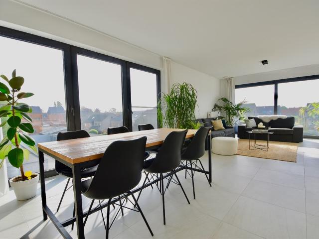 Instapklaar appartement met 2 slaapkamers