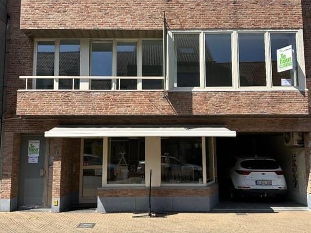 Instapklaar appartement met 2 slaapkamers te Aartrijke