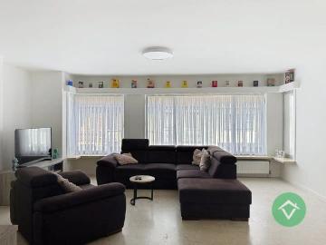 Instapklaar appartement met 2 slaapkamers te Izegem
