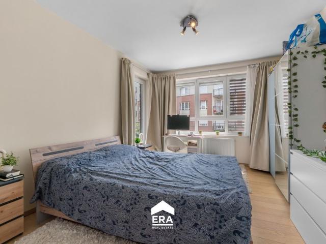 Instapklaar appartement met terras en staanplaats
