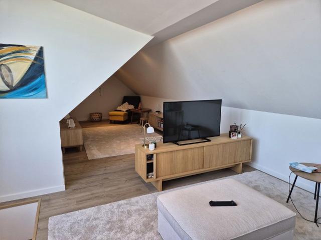 Instapklaar duplex appartement met terras
