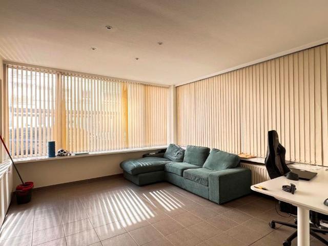 Instapklaar éénslaapkamer appartement op wandelafstand van het Sint Pietersstation en met zicht op het Citadelpark