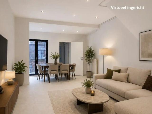 Instapklaar éénslaapkamerappartement met koer!