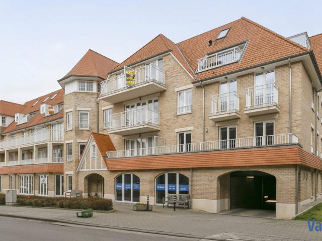 Instapklaar éénslaapkamerappartement met terras
