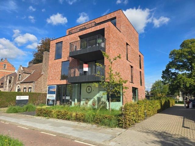 Instapklaar en energiezuinig nieuwbouwapp. met 2 slpk & 2.