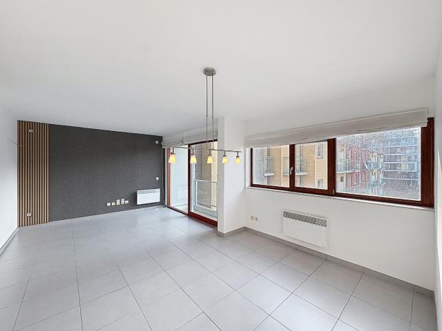 Instapklaar en recent 2 slaapkamer appartement te huur