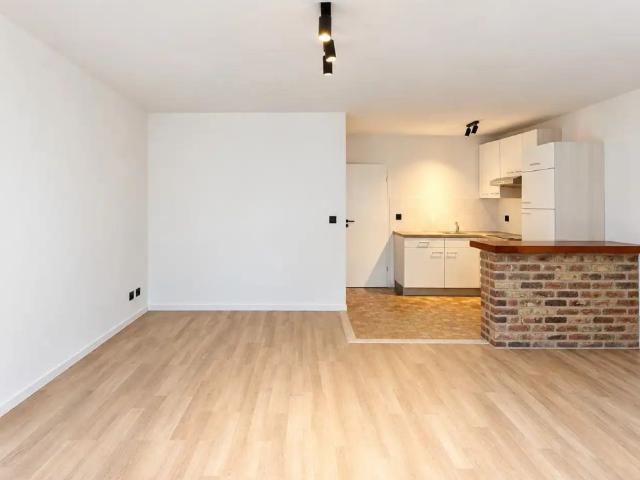 Instapklaar gelijkvloers appartement