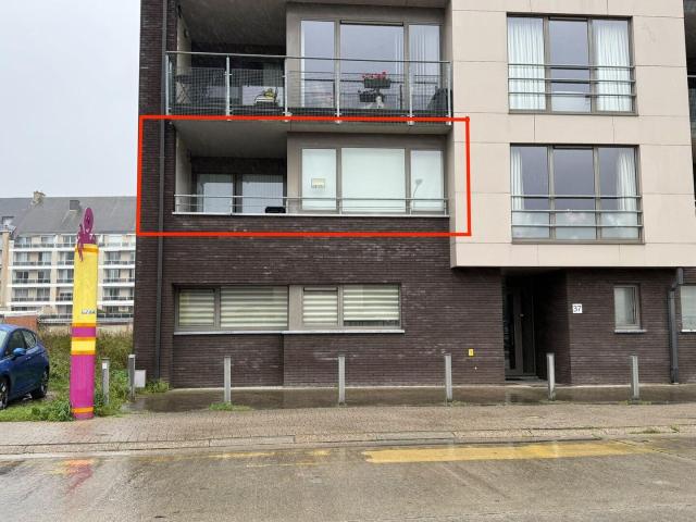 Instapklaar modern appartement met ruime dressing en terras