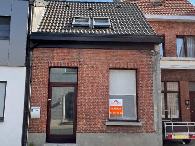 Instapklare 2 slpk woning met tuin te Lisp