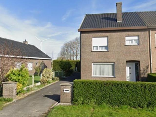 Instapklare woning met open zicht te Desteldonk