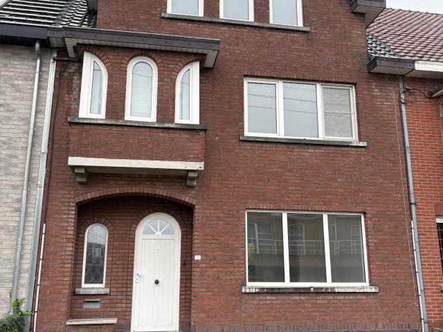 Instapklare woning met tuin en garage in Alken