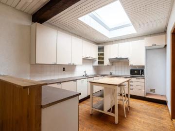 Geschakelde Woning te huur in Turnhout - IUitgeruste keuken