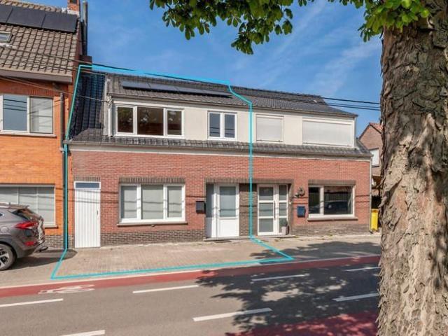 Instapklare woning met 2 slpk en tuin in Vosselaar