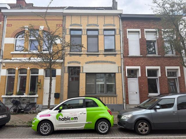Instapklare woning met 3 slaapkamers en zonnige tuin!