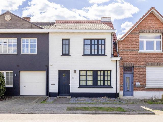 Instapklare woning met 3 slaapkamers & tuin op toplocatie
