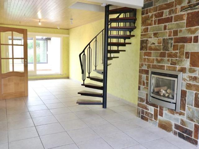 Instapklare woning met 3 slpk, tuin en garage 1050 EUR/maand
