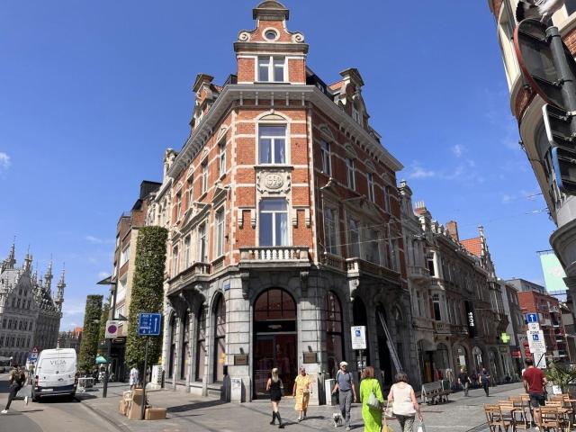Instapklare duplex in het centrum