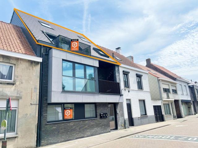 Instapklare duplex met 2 slpks, garage en terras te Sijsele