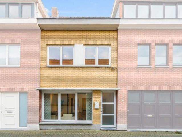 Instapklare eengezinswoning te huur in Heusden met tuin