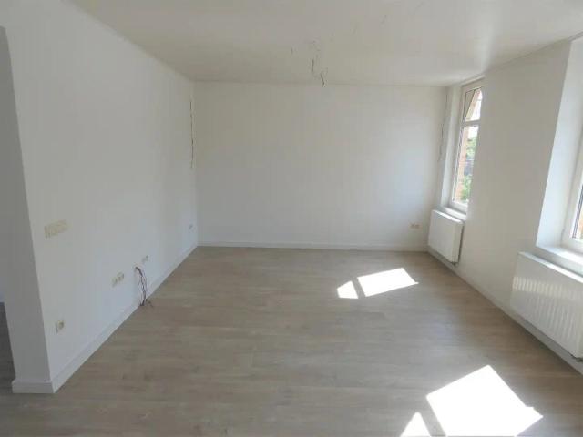 Instapklare energiezuinige woning 216 m² met 3 slpk en zonneterras, Eernegem