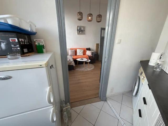 Instapklare gelijkvloersappartement te huur op toplocatie in Blankenberge, ideaal voor een comfortabele leefervaring voor 1 persoon!