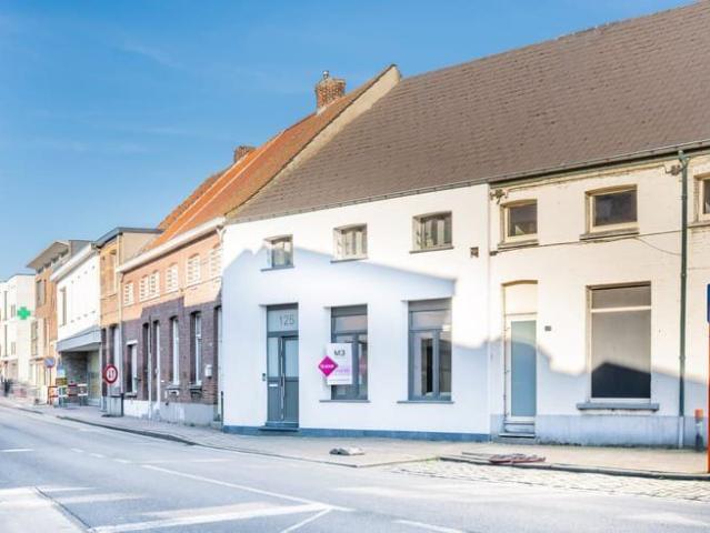 Instapklare gezinswoning met 4 slaapkamers – tijdelijk te.