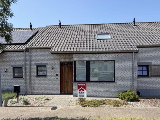 Instapklare gezinswoning nabij Kasteelpark in Zwevezele!