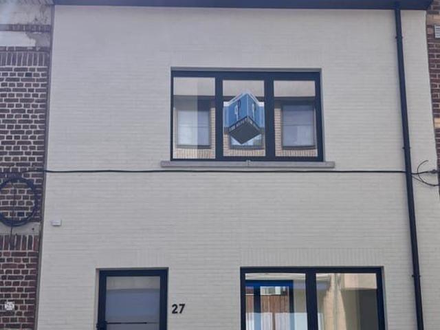 Instapklare hoogwaardig afgewerkte woning