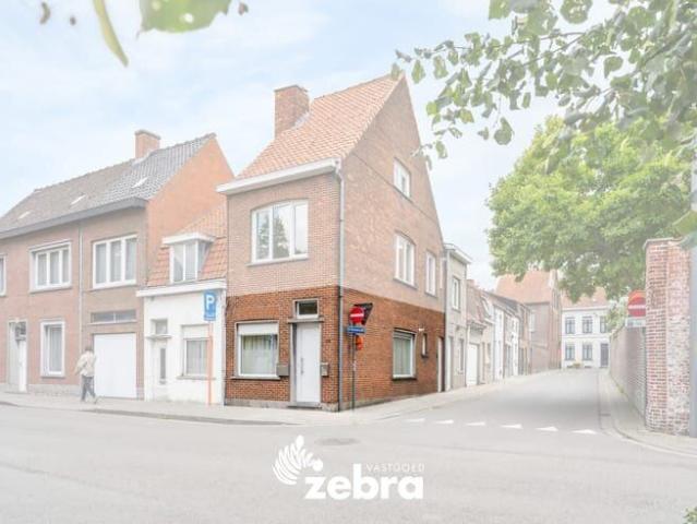 Instapklare studio in centrum Tielt!