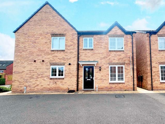 Insall Way, Auckley, Doncaster DN9, 3 bed property to rent, £1,050 pcm | PrimeLocation