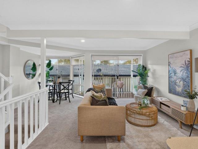 INSANE BUYING OPPORTUNITY / VACANT AND MOVE IN READY