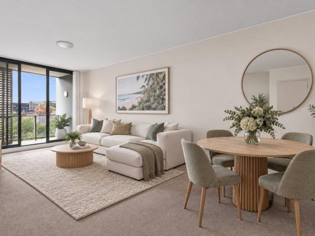 INSANE LOCATION CBD JUST MINS AWAY!