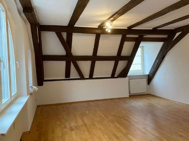 Insel Wohnen mit Charakter: 3 Zimmer DG Wohnung mit aussichtsreicher Dachterasse