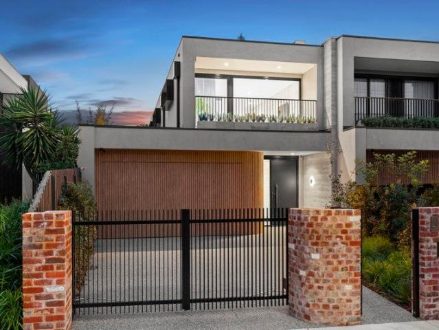 Inspired Architecture, Exceptional Beachside Living
