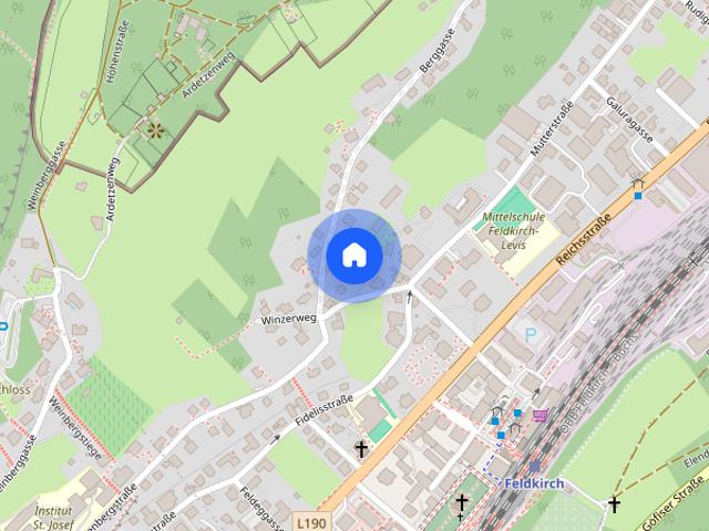 Inspirierende 4,5 Zimmer Altbauwohnung mit Garage, Garten und Balkon
