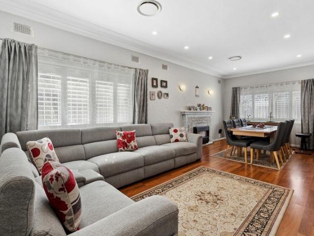 Inspiring opportunity on a low maintenance 644sqm