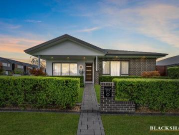 Googong, Jembaicumbene - Equipped kitchen