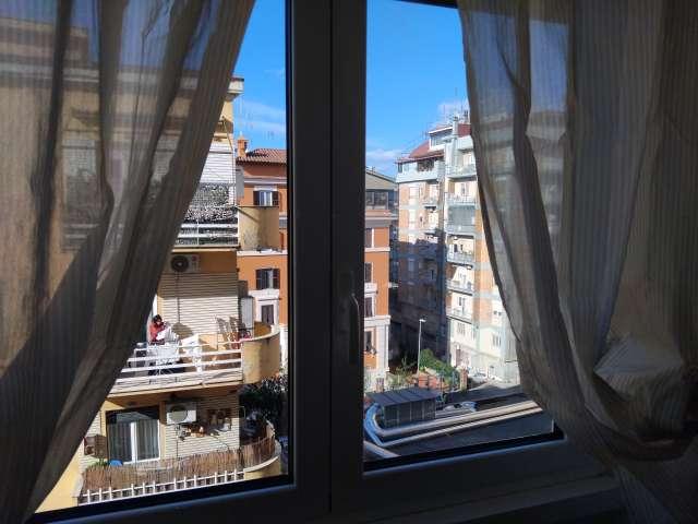 Intero appartamento con 1 camera da letto a Roma