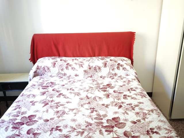 Appartamento con 3 camere da letto in affitto a Isola, Milano