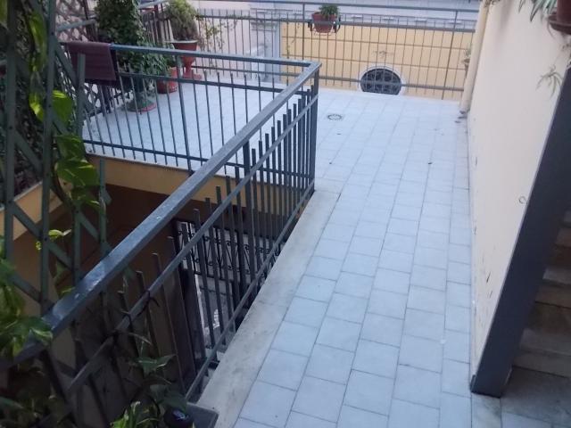 INTERO STABILE in vendita a Sant'Antimo