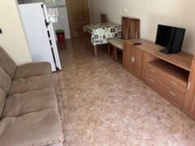 INTERESANTE APARTAMENTO
