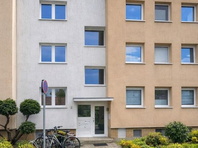 Interessante Kapitalanlage Weststadt: ETW mit Balkon und Garage