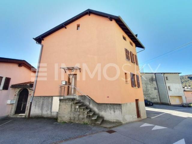 Interessante opportunità immobiliare su più livelli