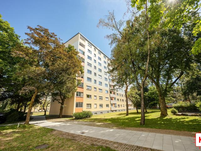 Interessante Wohnung, sonnig, ruhig und bezugsfrei